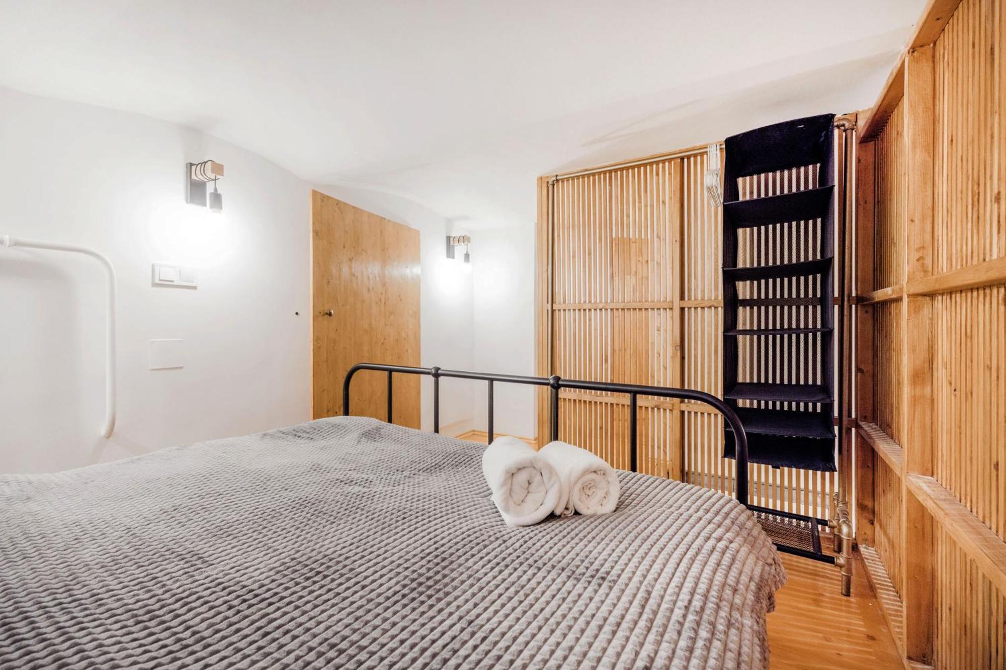 Wellness Wonderland: Garden, Sauna, Jacuzzi In Cbd ブダペスト エクステリア 写真